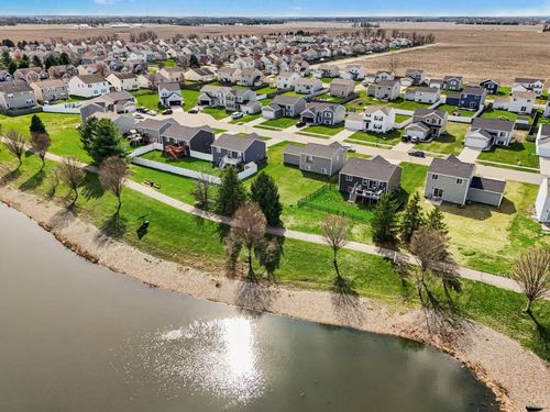 1637 Tea Pond Ct, Vicksburg, MI, 49097-7781 | Card Image