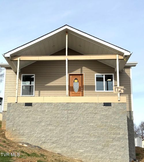 1724 Pendleton St, Kingsport, TN, 37660-1248 | Card Image