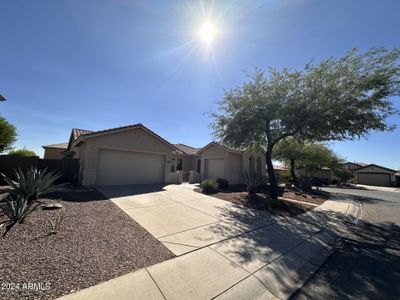 3609 W Summit Walk Drive, House other with 3 bedrooms, 3 bathrooms and null parking in Anthem AZ | Image 3