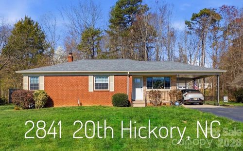 2841 20th St Ne, Hickory, NC, 28601-9184 | Card Image