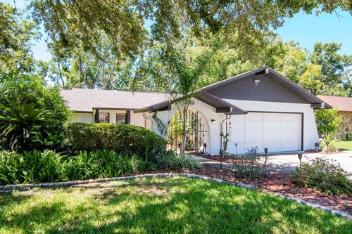 23924 Forest Pl, Land O' Lakes, FL, 34639-4832 | Card Image