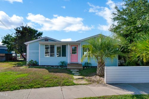 501 Channel Dr N, Wrightsville Beach, NC, 28480-2727 | Card Image