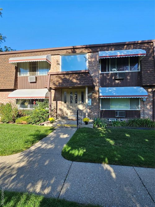 apt-205a-30241 Utica Rd, Roseville, MI, 48066-1545 | Card Image