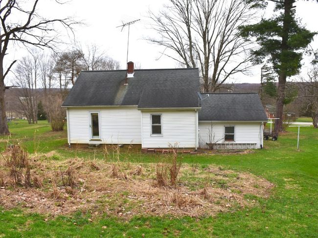 18225 Grange Center Rd, House other with 1 bedrooms, 1 bathrooms and null parking in Saegertown PA | Image 4