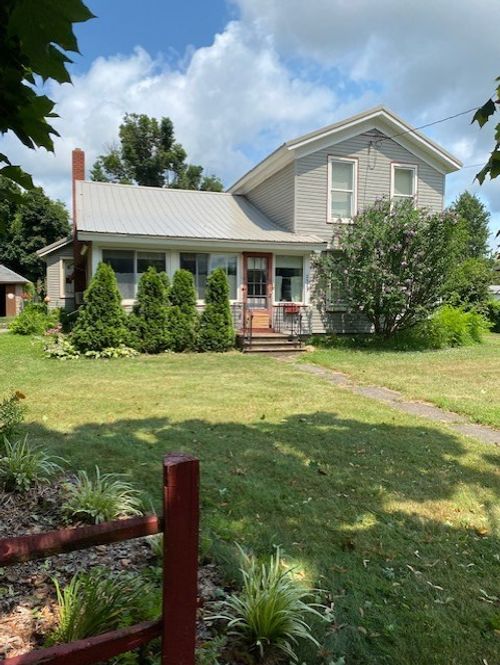 2523 Rice Ave, Lake City, PA, 16423-1541 | Card Image