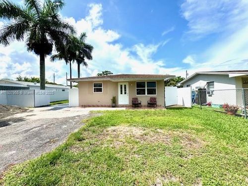 827 Sw 3rd St, Florida City, FL, 33034-4605 | Card Image