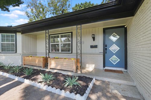 6629 Tabor St, North Richland Hills, TX, 76180-8173 | Card Image