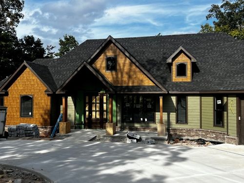 2 Steven Ln, Bella Vista, AR, 72715-3093 | Card Image