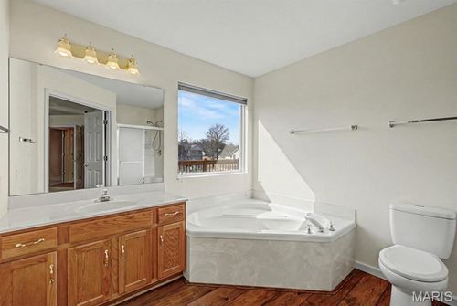 3503 Bedford Falls Ct S, Wentzville, MO, 63385-2684 | Card Image