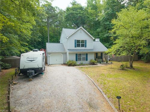 8269 Kitchener Dr, Gloucester, VA, 23061-5250 | Card Image