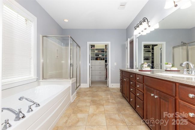 10106 Silverling Dr, House other with 4 bedrooms, 4 bathrooms and null parking in Waxhaw NC | Image 23