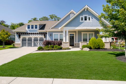 10994 Edgewood Dr, Fortville, IN, 46040-4502 | Card Image