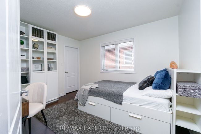 60 Crystalhill Dr, House other with 6 bedrooms, 5 bathrooms and 4 parking in Brampton ON | Image 16