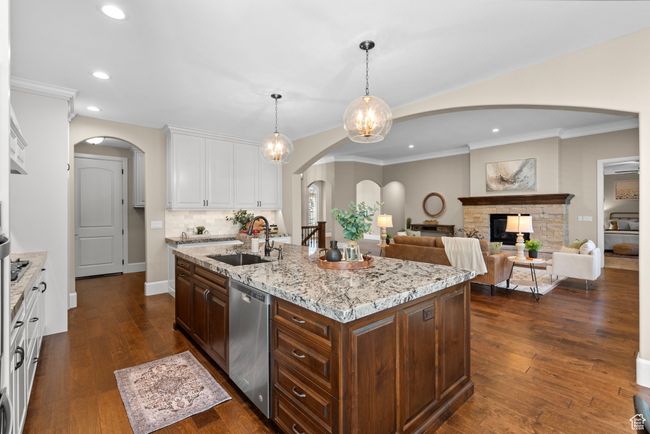 2209 E Viscaya Dr, House other with 5 bedrooms, 3 bathrooms and 6 parking in Draper UT | Image 17