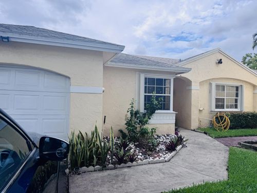 11747 Nw 12th St, Pembroke Pines, FL, 33026-4356 | Card Image