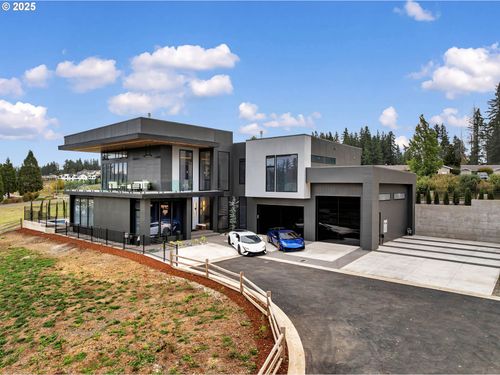 4541 Nw 71st Ave, Camas, WA, 98607-8575 | Card Image