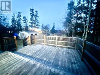 36 Sandy Dr, House other with 3 bedrooms, 2 bathrooms and 3 parking in Whitecourt AB | Image 2