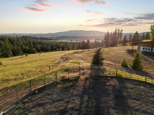 10718 S Mica Vista Ln Ln, Mica, WA, 99023 | Card Image
