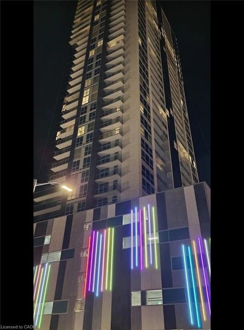 {{alt}} | Card Image