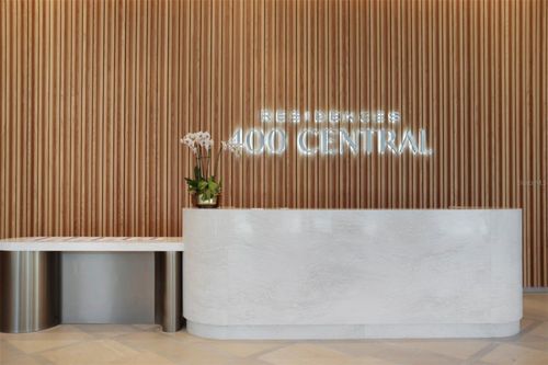 906-400 Central Ave, ST PETERSBURG, FL, 33701-3809 | Card Image