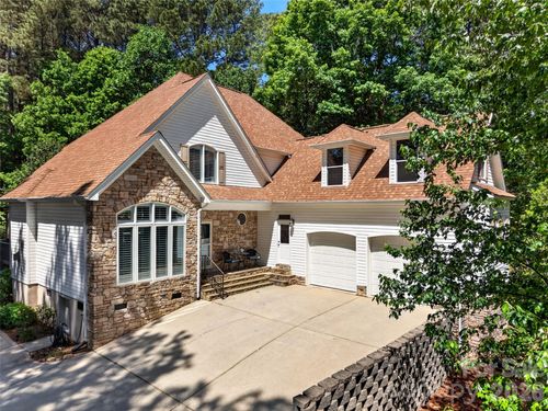 3889 Granite St, Terrell, NC, 28682-8001 | Card Image