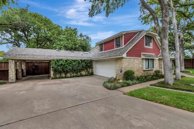 5855 Oak Hollow Court, House other with 4 bedrooms, 4 bathrooms and null parking in Fort Worth TX | Image 2