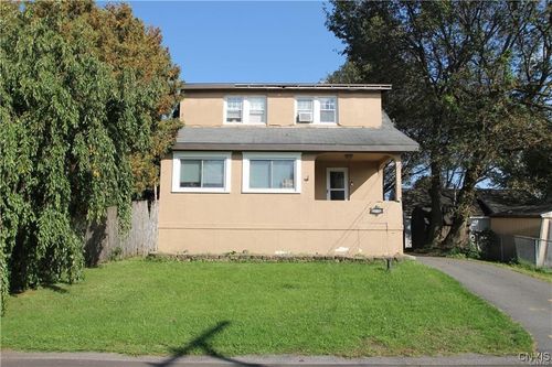 302 Colfax Ave, East Syracuse, NY, 13057-1834 | Card Image