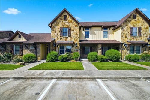 3214 Airborne Ave, College Station, TX, 77845-3218 | Card Image