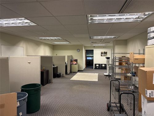 107-80 Business Park Dr, Armonk, NY, 10504-1704 | Card Image
