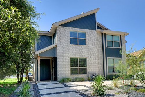 3427 W 6th St, Fort Worth, TX, 76107-2709 | Card Image