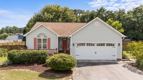 216 Parrish Farm Ln, Benson, NC, 27504-6032 | Card Image