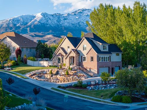 6208 W Skyline Dr N, Highland, UT, 84003-3756 | Card Image