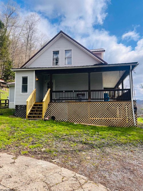 315 Maple Ave, Rowlesburg, WV, 26425-9383 | Card Image