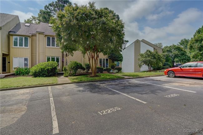 12255 Shore View Dr, Townhouse with 3 bedrooms, 4 bathrooms and null parking in Henrico VA | Image 4