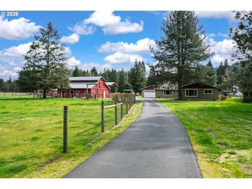 16454 S Highway 211, Molalla, OR, 97038-9433 | Card Image