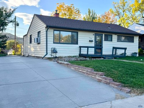 1119 Northeast Dr, rapid city, SD, 57701 | Card Image
