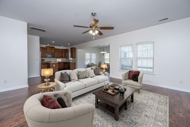 livingroommay (1) | Image 5