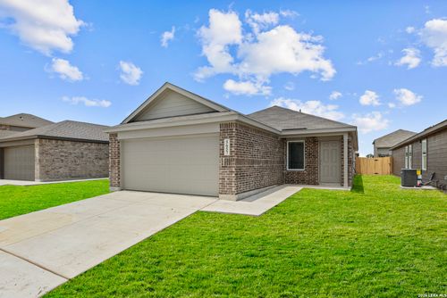 5657 Jasper Pl, San Antonio, TX, 78223-4904 | Card Image