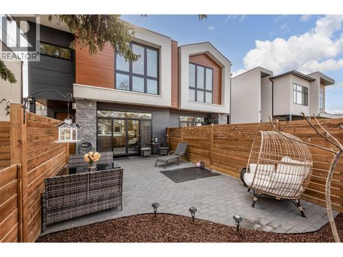 4-845 Lawson Ave, Kelowna, BC, V1Y6S9 | Card Image