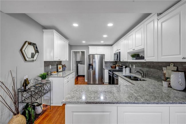 22 - 22107 Harvest Ridge Ln, Condo with 3 bedrooms, 3 bathrooms and null parking in Johns Creek GA | Image 15