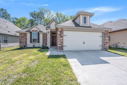106 Alessandra Way, Huntsville, TX, 77320-2134 | Card Image