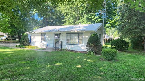 5847 W Lapeer Road, North Branch Township, MI, 48461 | Card Image