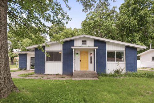 2940 Elmwood St, Portage, IN, 46368 | Card Image