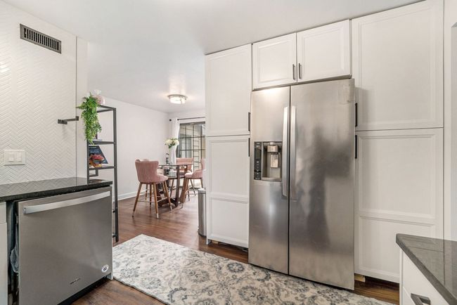7462 Pebble Ln, Condo with 2 bedrooms, 2 bathrooms and null parking in West Bloomfield MI | Image 6