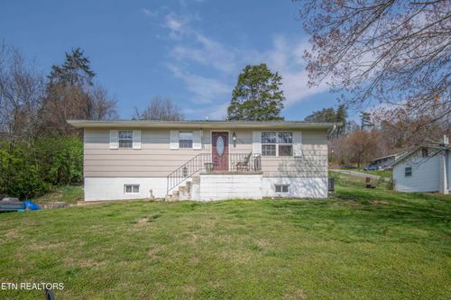 109 Dogwood St, Maynardville, TN, 37807-3132 | Card Image