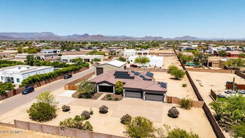 2639 W Lavitt Ln, Phoenix, AZ, 85086-9170 | Card Image