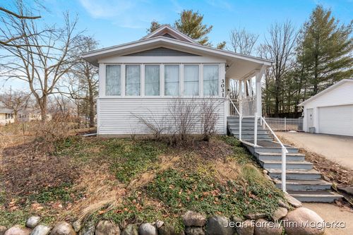 3031 S Rose Street, Kalamazoo, MI, 49001 | Card Image