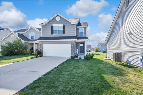 332 Crestfield Ct, Saint Charles, MO, 63301-4939 | Card Image