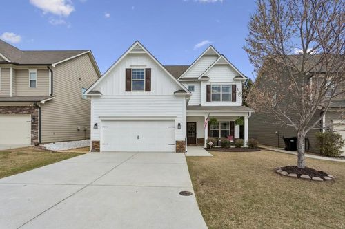 32 Parkmont Ln, Dallas, GA, 30132-9701 | Card Image