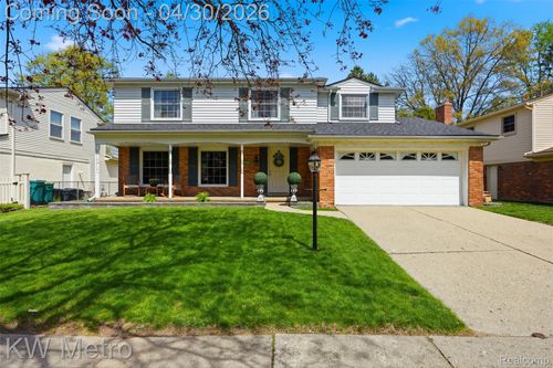 34180 Schulte Dr, Farmington, MI, 48335-4164 | Card Image